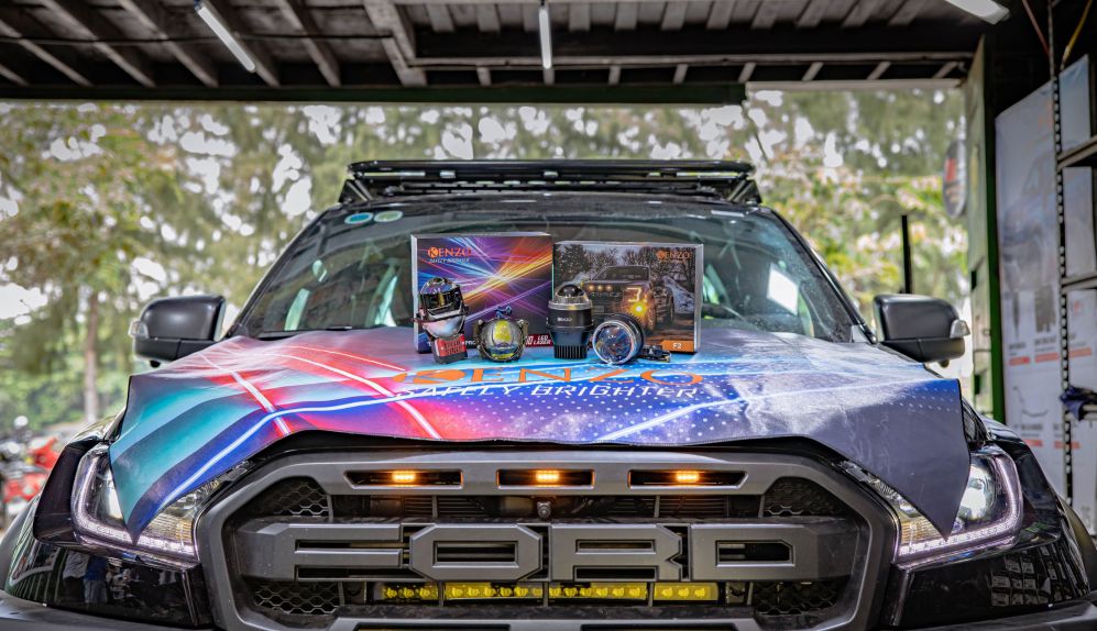 Nâng cấp ánh sáng cho Ford Ranger Raptor