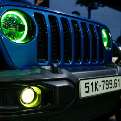 Nâng cấp ánh sáng cho xe Jeep JL với sản phẩm Bi led gầm Kenzo F35 – size 3″ tại Nova4x4 chi nhánh TP. HCM